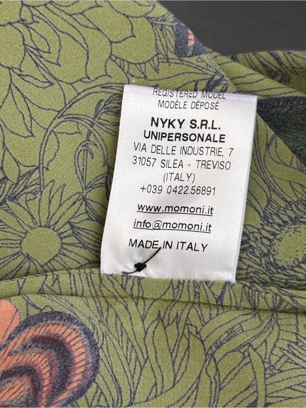 Momoni Silk Stretch Green Floral Butterfly V-Neck Blouse Made in Italy - Picture 7 of 12